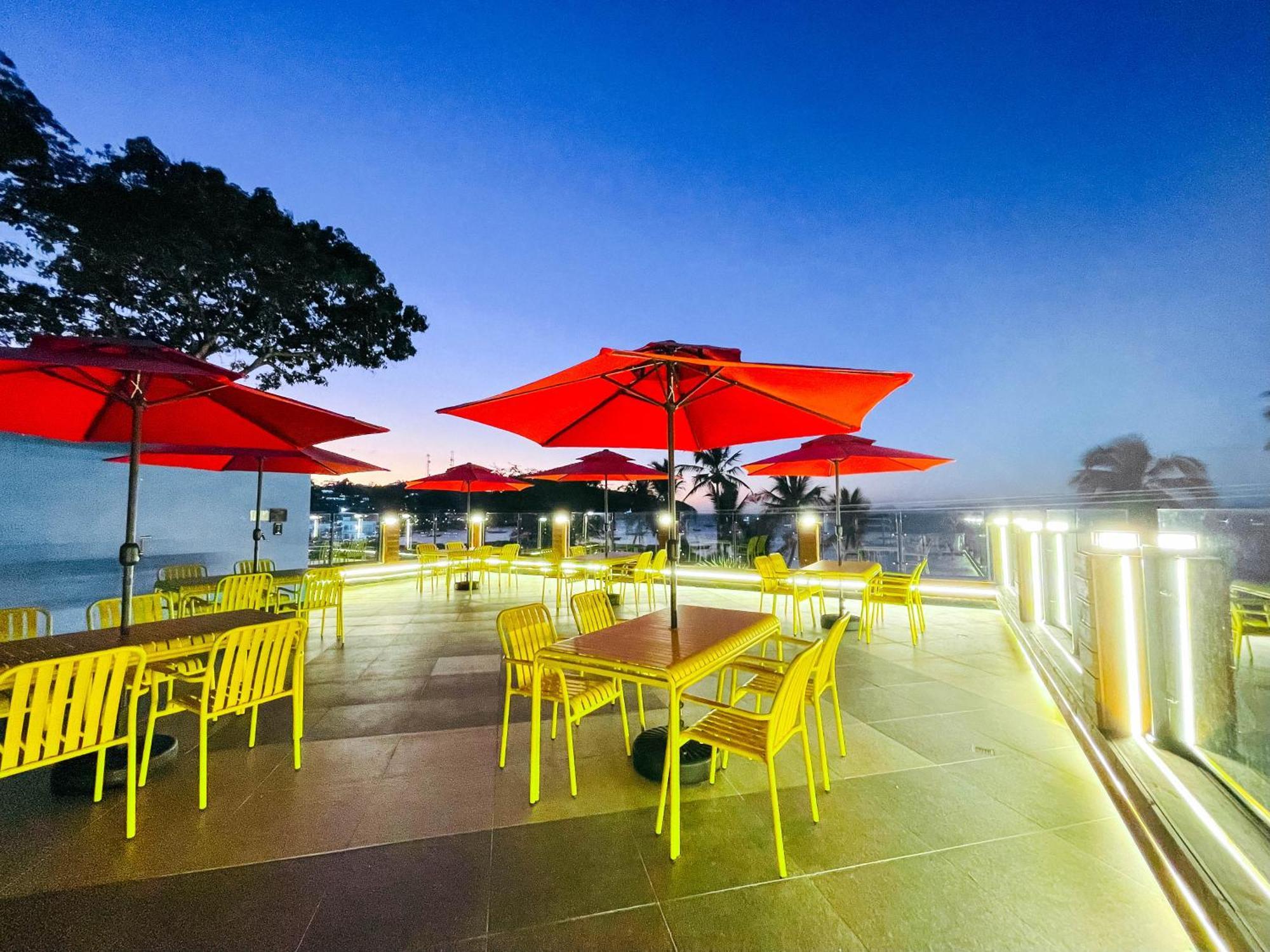 Montani Beach Resort Puerto Galera Powered By Cocotel Dış mekan fotoğraf